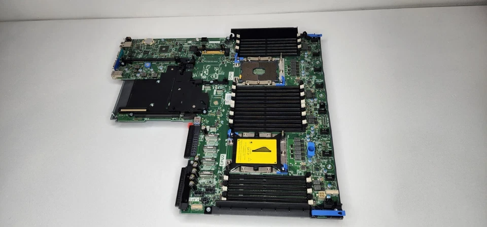 Dell PowerEdge R640 Server Motherboard System Dual Socket LGA3647 Dell 0XFK4K - Image 2 of 4