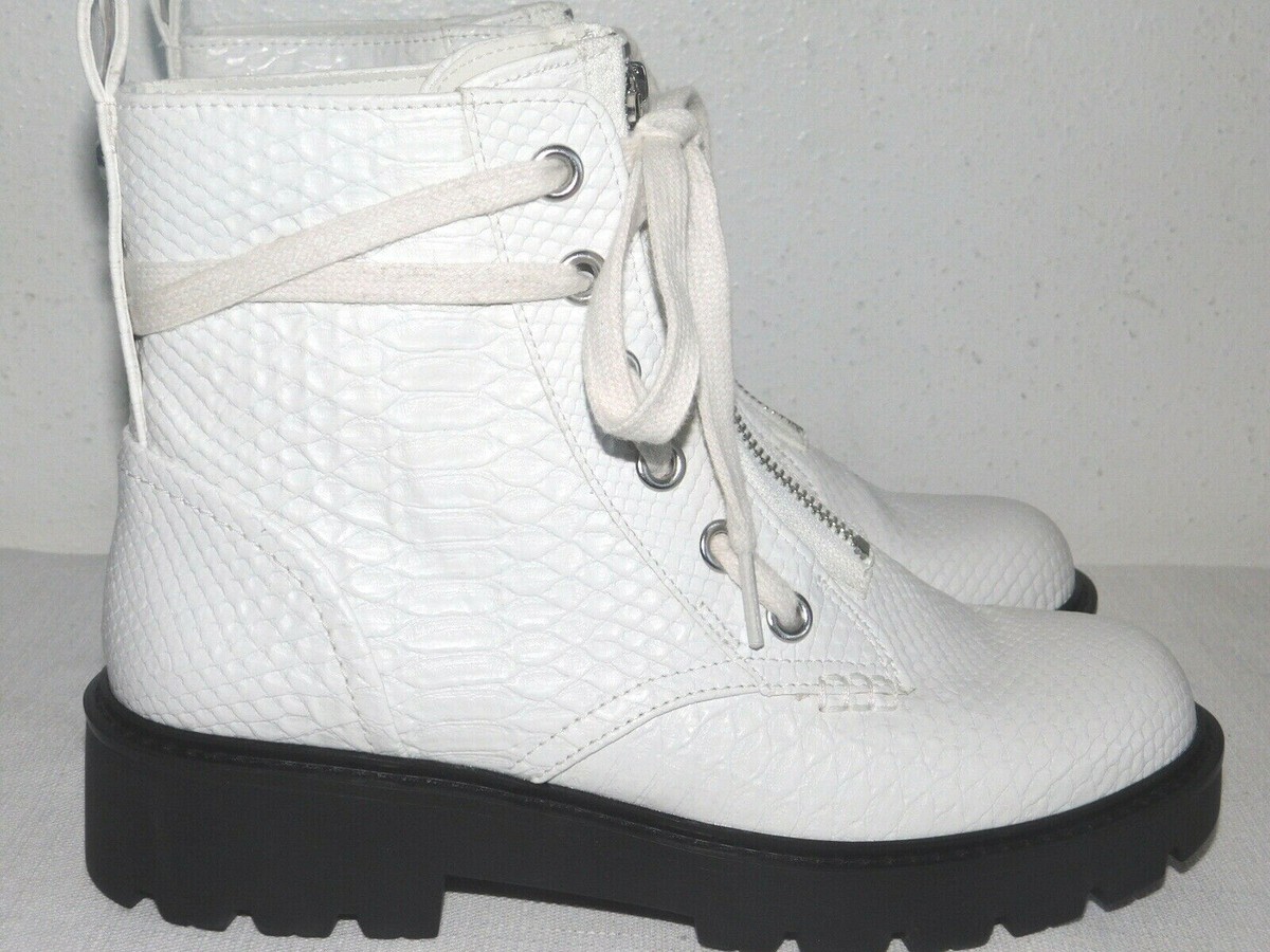 Womens Boots Ugg Daren Hiker Boots UGG Shoes Ugg Daren Boots Poshmark