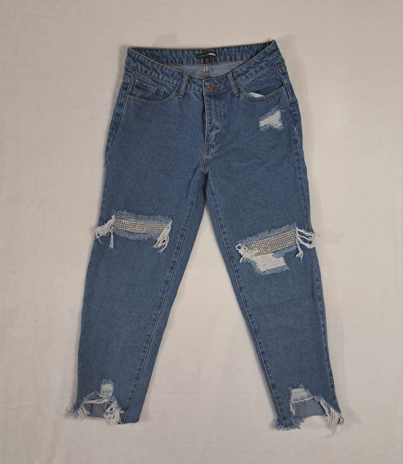 Fashion Nova Jeans  Women's Size 5 Blue Mid Rise 5-Pocket  Hem Distressed