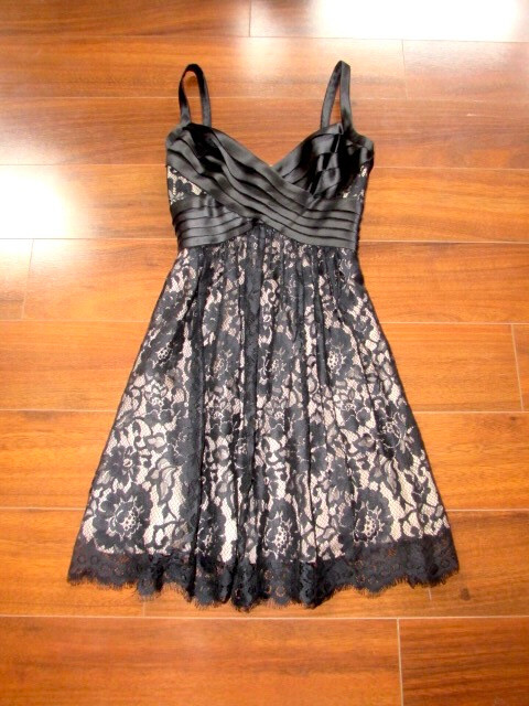 BCBGMAXAZRIA ~ Size 2 ~ Wrap Front Fit & Flare Lace Crinoline Mini Dress c3
