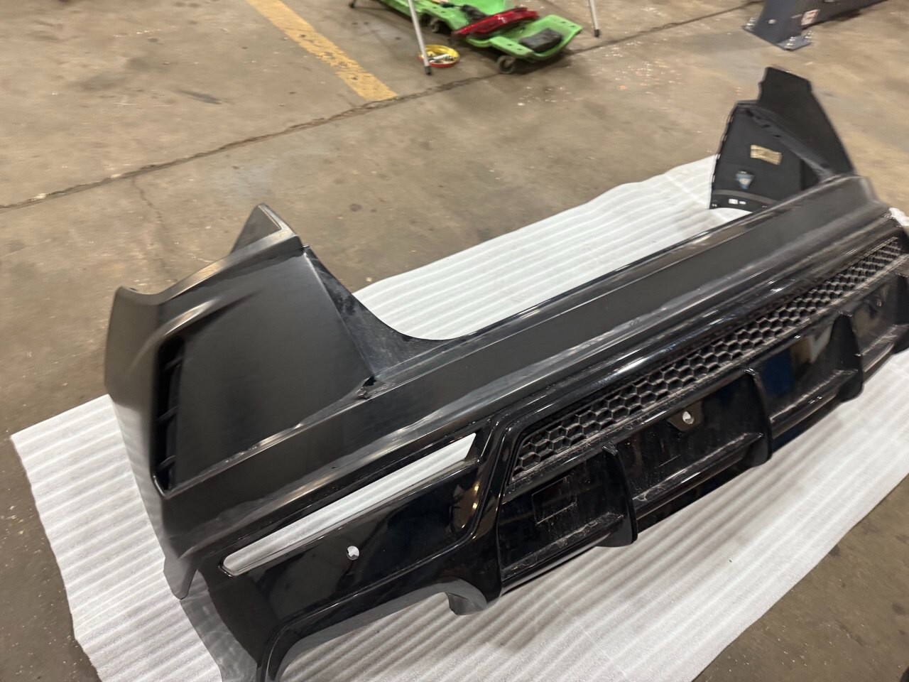 lamborghini Urus rear bumper OEM 4ML807301