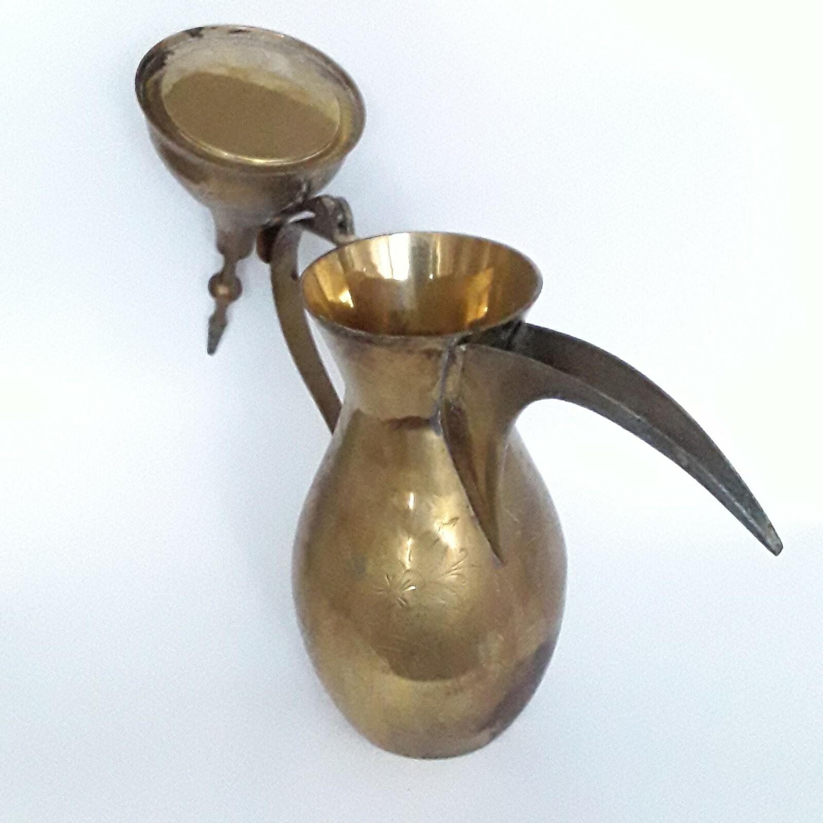 Lovely Antique 19th Century Indian Brass Decorative Water Jug With Lid