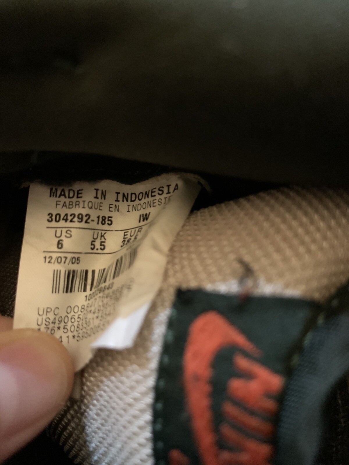 Nike Dunk Low Eire SB Size 6 M RARE VINTAGE Pre owned. image 7