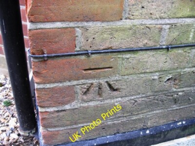 Foto 6x4 Ordnance Survey Benchmark Canterbury\/TR1457 c2015
