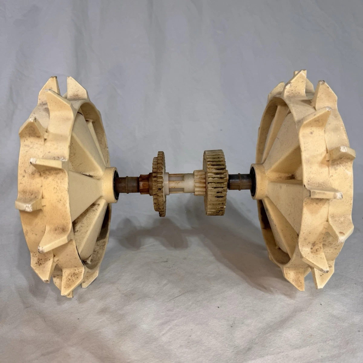 オーダー20 Nelson Traveling Lawn Sprinkler Tractor Rear Wheels Drive Axle