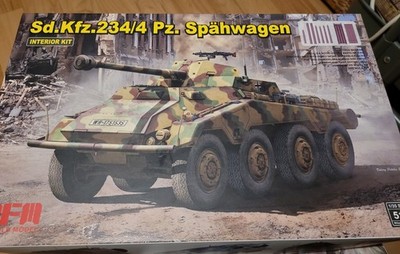 RYE FIELD MODEL RFM 5118 Sd.Kfz. 234/4  with FULL INTERIOR