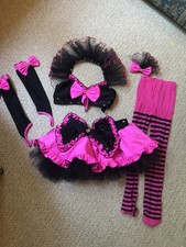 Rhinestoned Fuscia Complete dance costume, roughly kids size 7-8