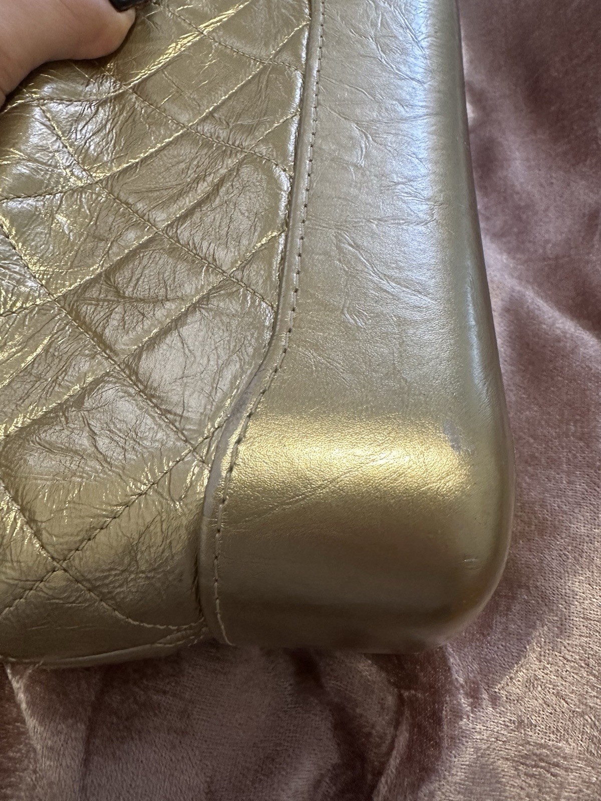 Authenticated Chanel Small Metallic Lambskin Gabr… - image 6