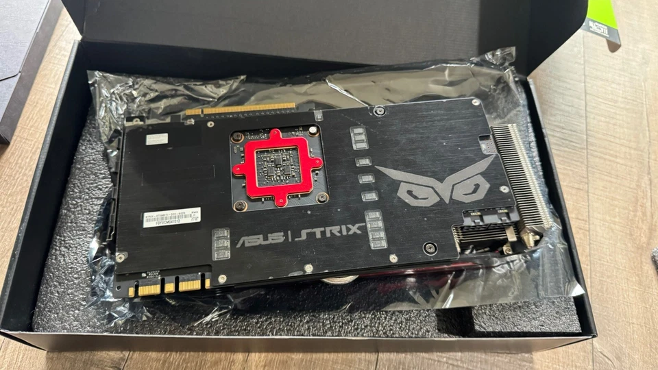 ASUS Nvidia GeForce GTX 980 Ti OC 6GB GDDR5 STRIX-GTX980TI-DC3-6GD5 CIB - Image 3 of 4