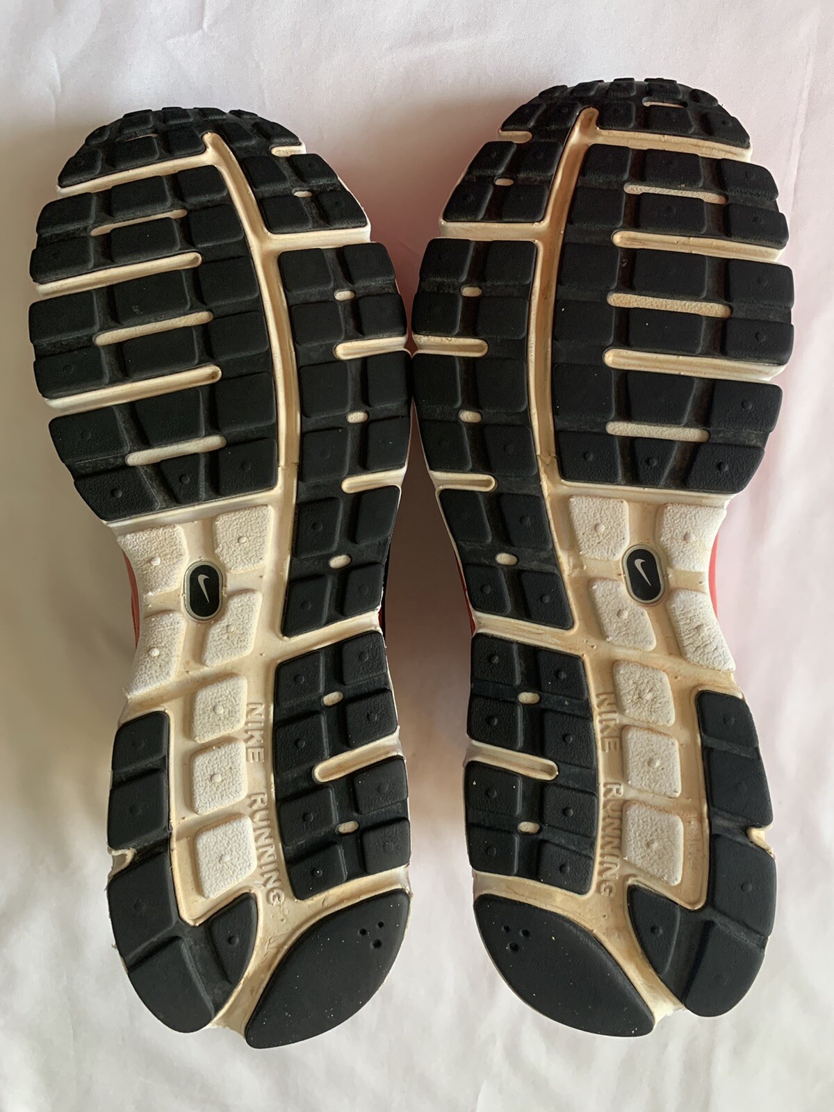 nike air max agitate