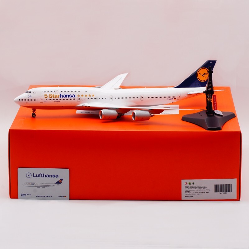 Lufthansa Boeing 747-8 スケール1/200 模型 ScaleModelStore.com :: JC Wings 1:200 - EW2748003