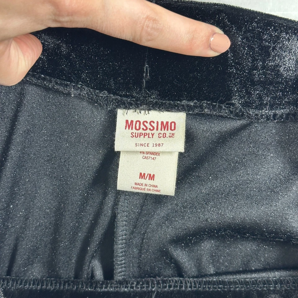 Pantalones de terciopelo Mossimo para mujer negros medianos fluidos góticos núcleo ancho acampanado Foto 4 de 4
