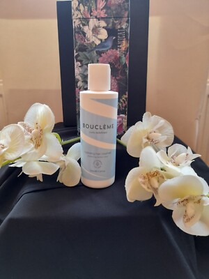 BOUCLEME FEUCHTIGKEITSSPENDENDER HAARREINIGER - LOCKEN NEU DEFINIERTES SHAMPOO