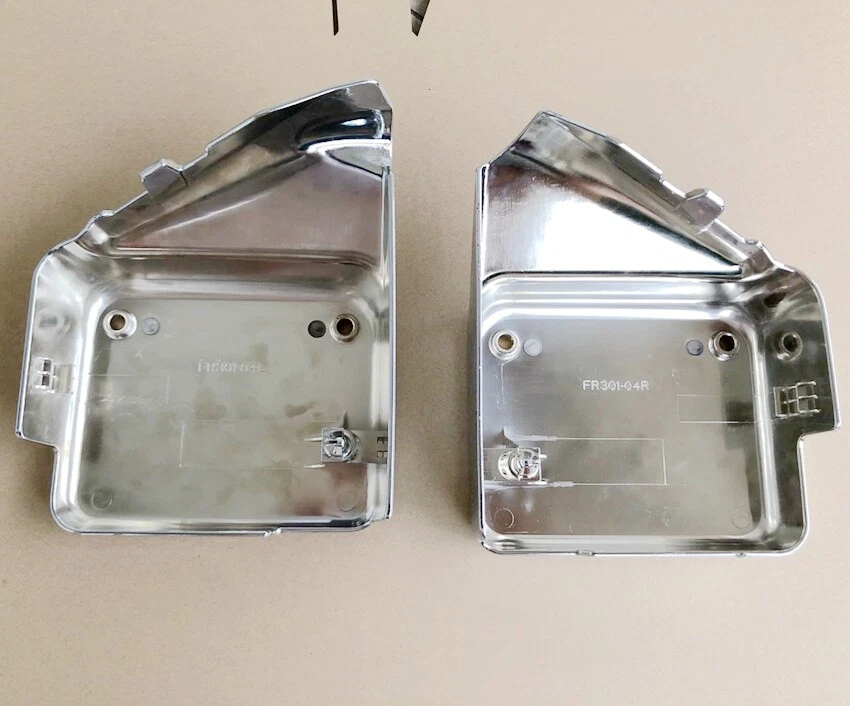 Cubierta de carenado lateral de batería ABS cromada para Honda Shadow Spirit VT 750 Black Widow Foto 3 de 3