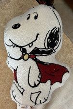 SNOOPY / PEANUTS GANG DRACULA / VAMPIRE SHAPED SHERPA EMBROIDERED THROW PILLOW