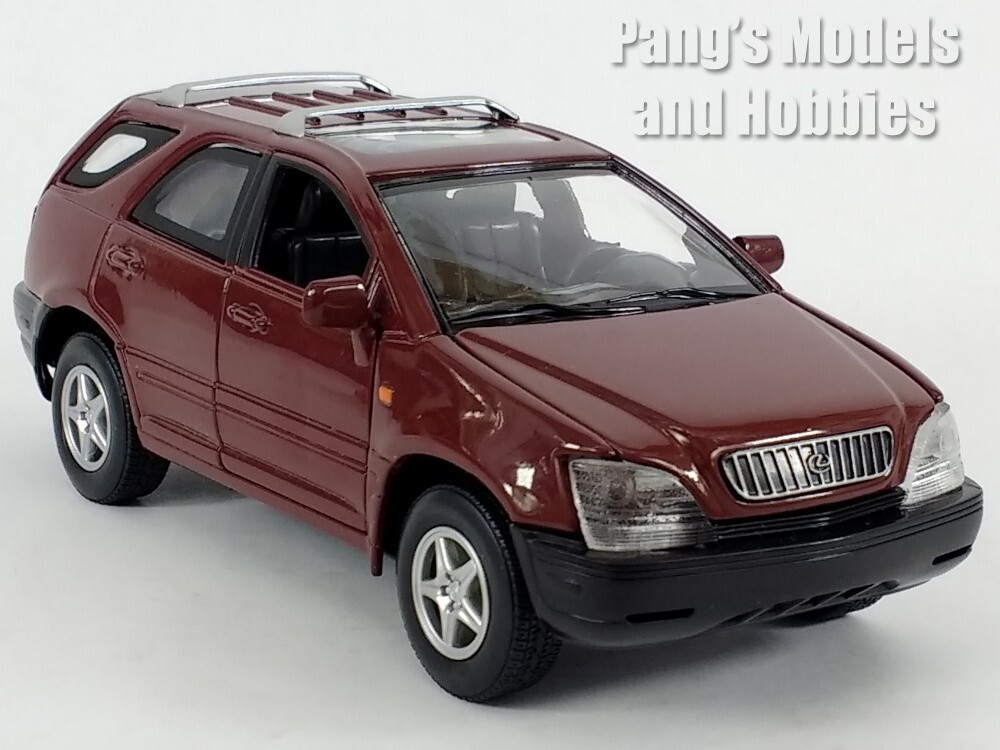 新品　箱入り　レクサス　RX300 1/24 Amazon | ライトが光る1/24 LEXUS RX300 ネイビー レクサス ダイ