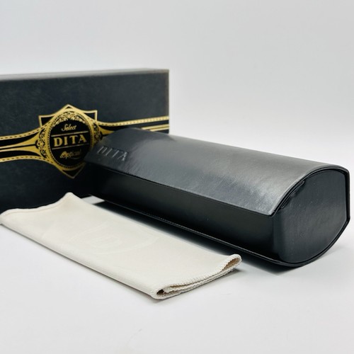DITA Glasses Case Eyeglasses Sunglasses Black Size M Leather NEW - Picture 2 of 8