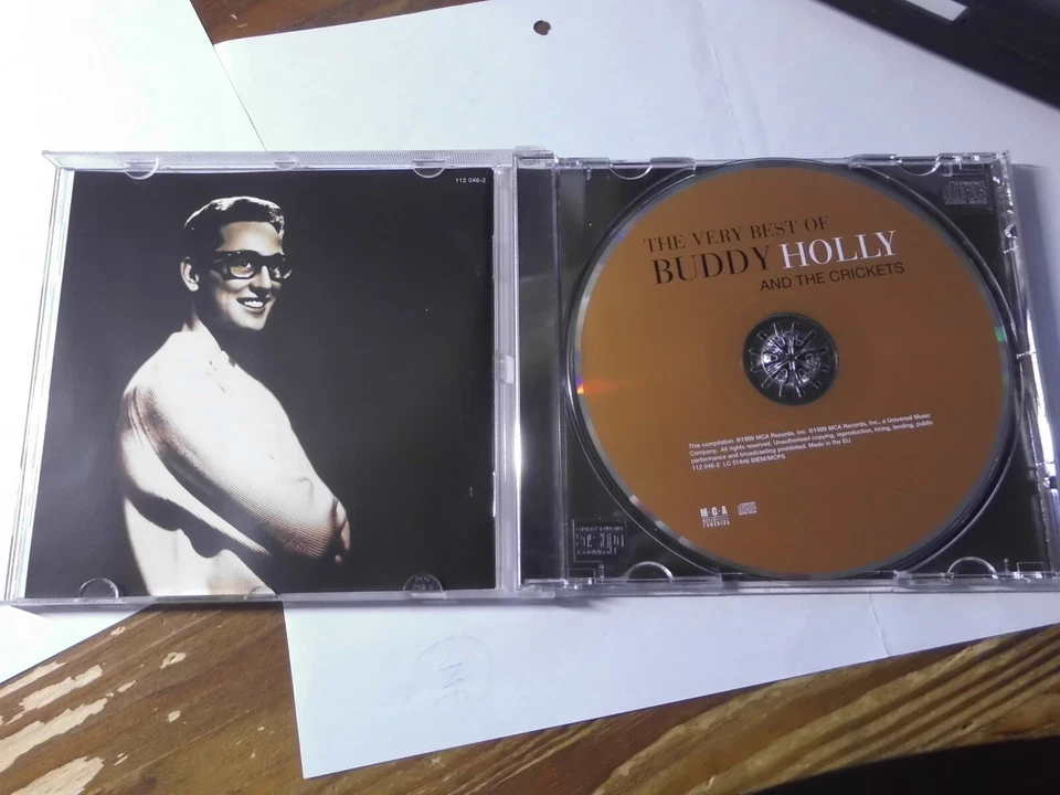 BUDDY HOLLY AND THE CRICKETS CD: THE VERY BEST OF (EUROPE;MCA Records 112 0462) - Bild 2 von 3