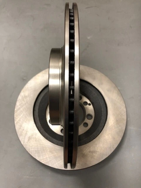 1966, 1967, 1968 Chrysler Newport, 300 and New Yorker front brake rotors Pair - Image 4 of 4