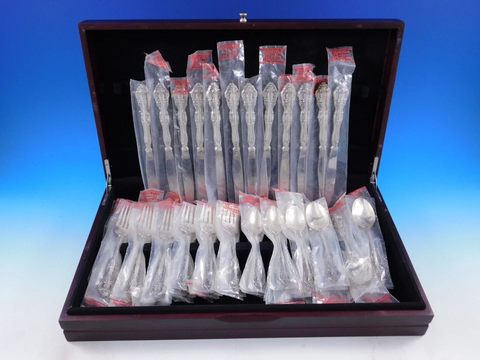 Conjunto de Talheres de Prata Esterlina Michelangelo by Oneida para 12 Serviço 60 Peças Não Usado - Imagem 2 de 4