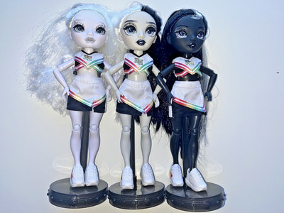 Shadow High Series 1 with Black Stands, Dressed as Cheerleaders - SEE PHOTOS