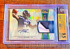 2012 TOPPS FINEST PULSAR REFRACTOR RUSSELL WILSON RC PATCH AUTO /25 BGS 9.5/10