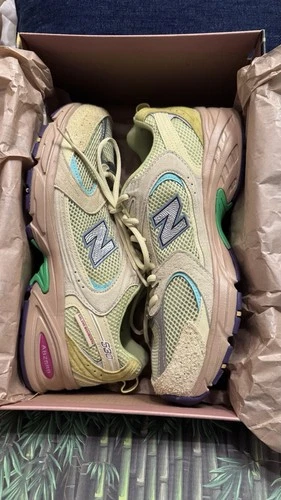 Größe M10 New Balance Salehe Bembury x 530 Prosperity Be The Prize