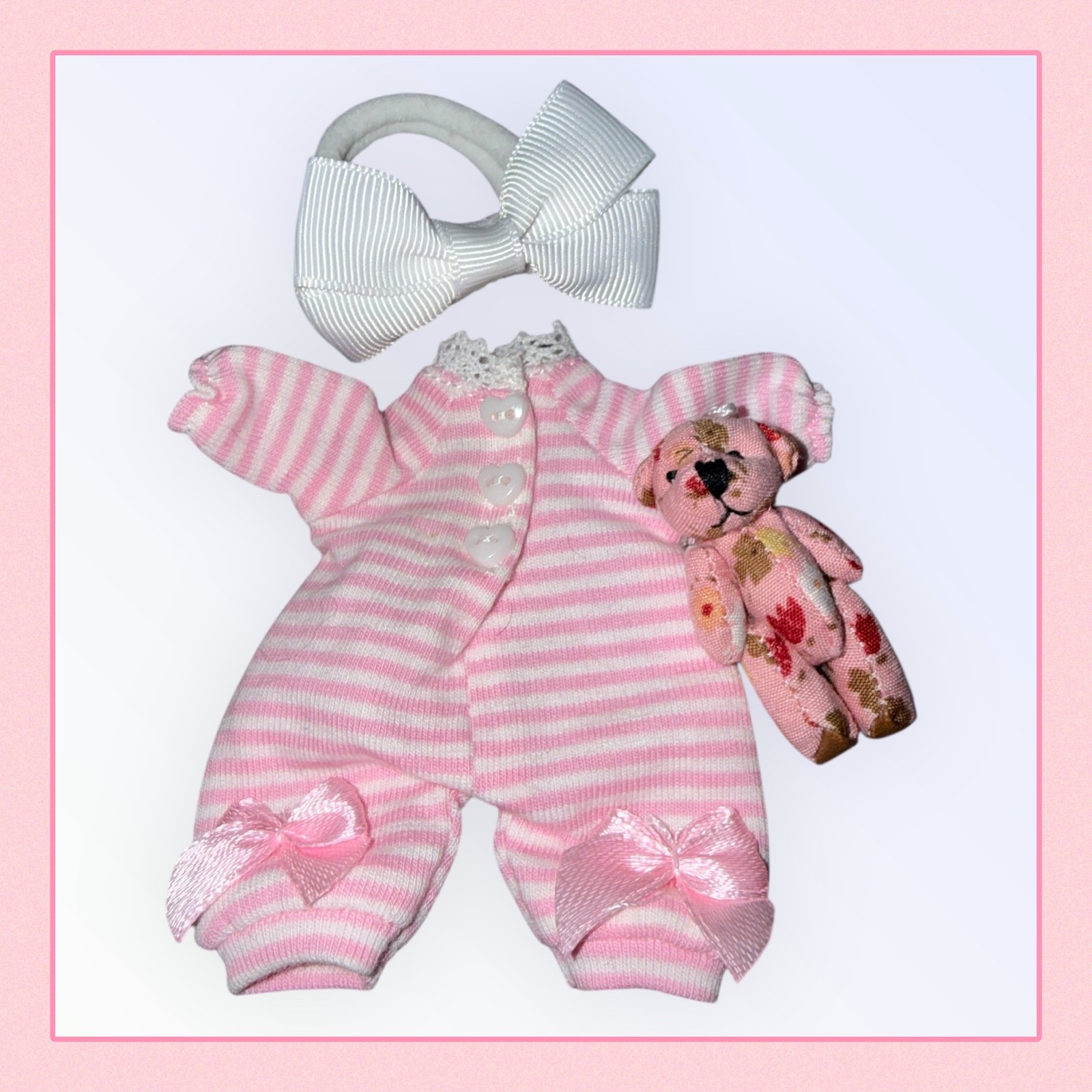 Micro mini outfit OOAK, BJD, mini dolls and more. Includes head bow & mini bear