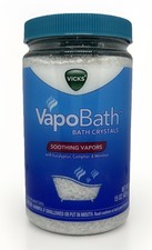 Vicks VapoBath Eucalyptus Camphor Menthol Bath Crystals Soothing Vapors 15oz