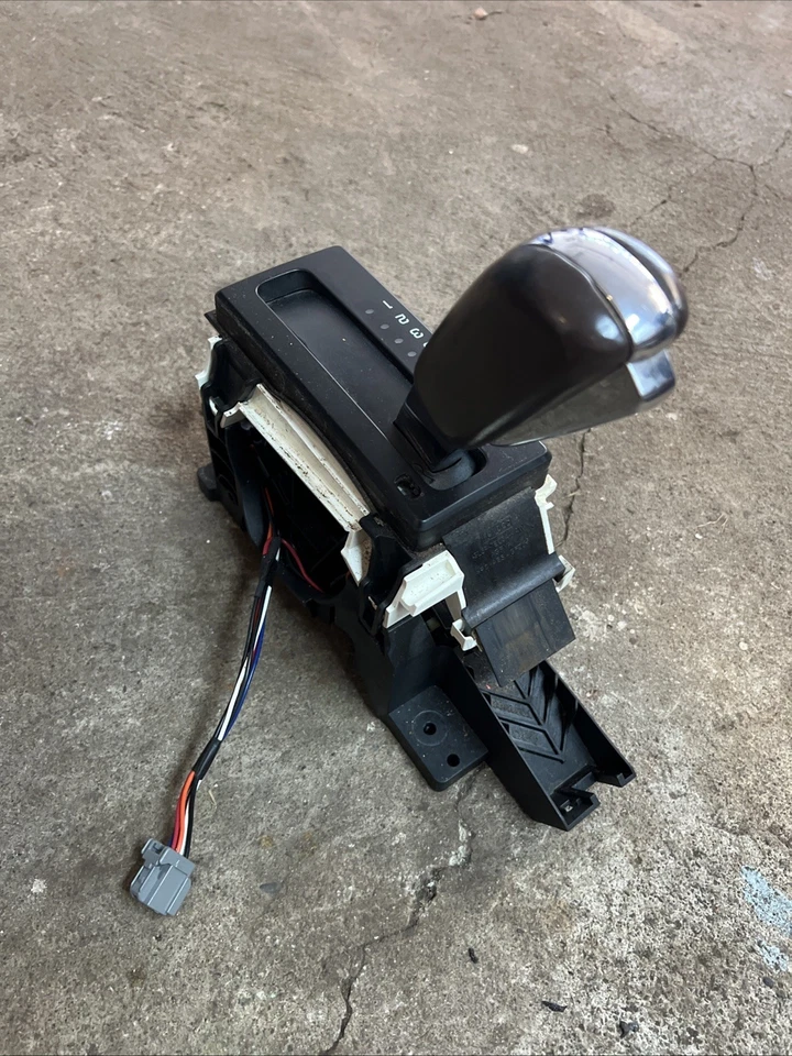 11 12 2013 14 FORD F150 FX4 OEM PART BL3Z7210CA AUTO TRANSMISSION FLOOR SHIFTER - Image 2 of 3
