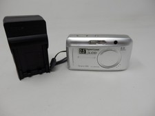 Olympus Stylue 500 5.0MP All Weather Digital Camera W/ Battery Charger Works
