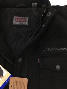 levi's two pocket trucker jacket