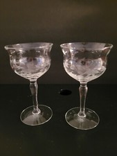 Set Of 2 Vintage Claret Wine Glasses Floral E...