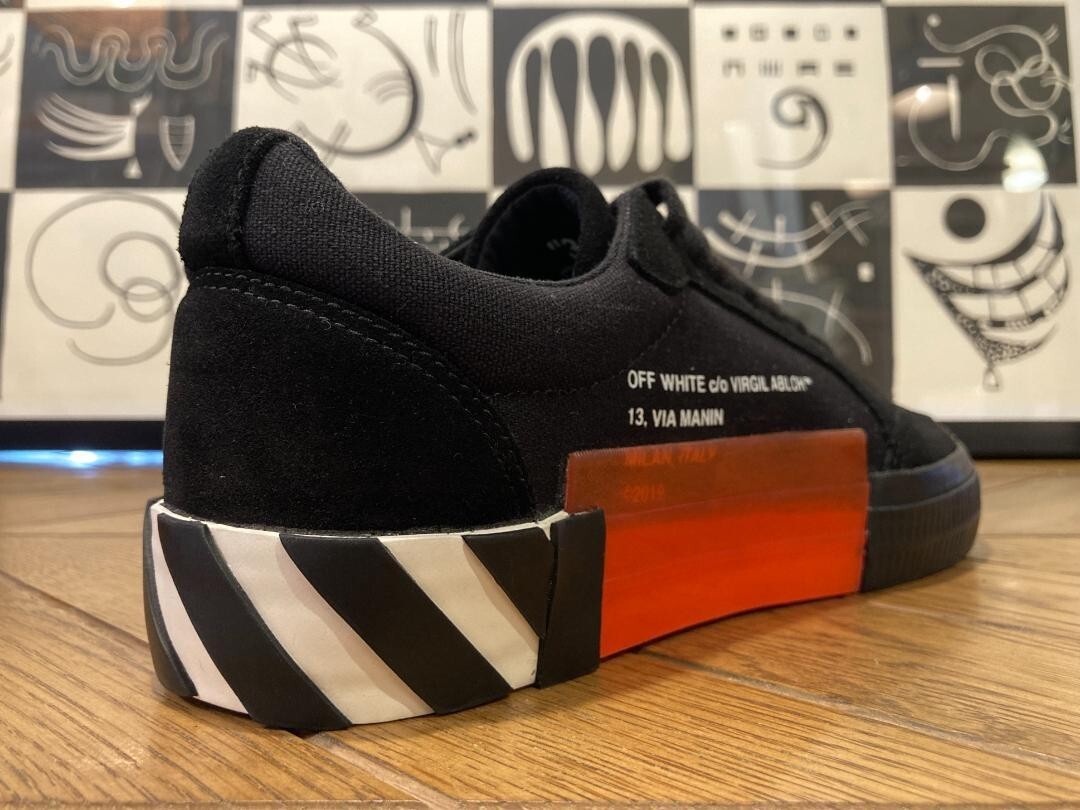 Off-White LOW VULCANIZED Sneakers Black Fuchsia EU 38 JP