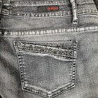 Foto 10 di 12