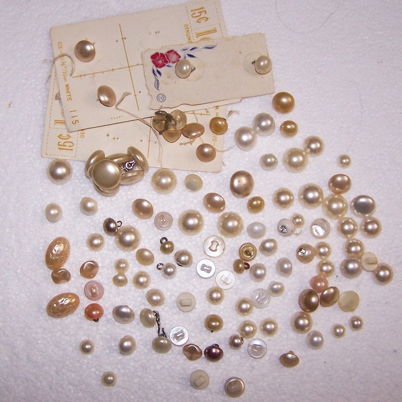Lot of Pearl Sewing Buttons