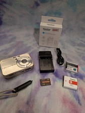 Sony DSC-N2 Cybershot 10.1 Megapixels Digital Camera with Accessories