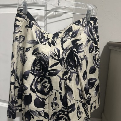 CABI Rose Printed Skirt Size 14 Beige Black Purple Floral Pleats Unlined Zip 465