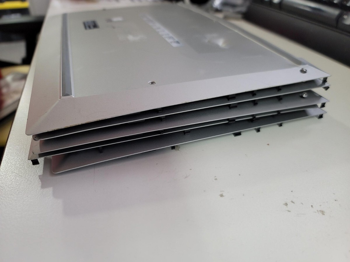 Boîtier Inférieur M08524-001 Pour HP EliteBook 830 G7 - Occasion Avec Traces D'usure