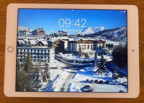 iPad Apple air 2 65 Gb wi-fi+cellular oro - Foto 2 di 8