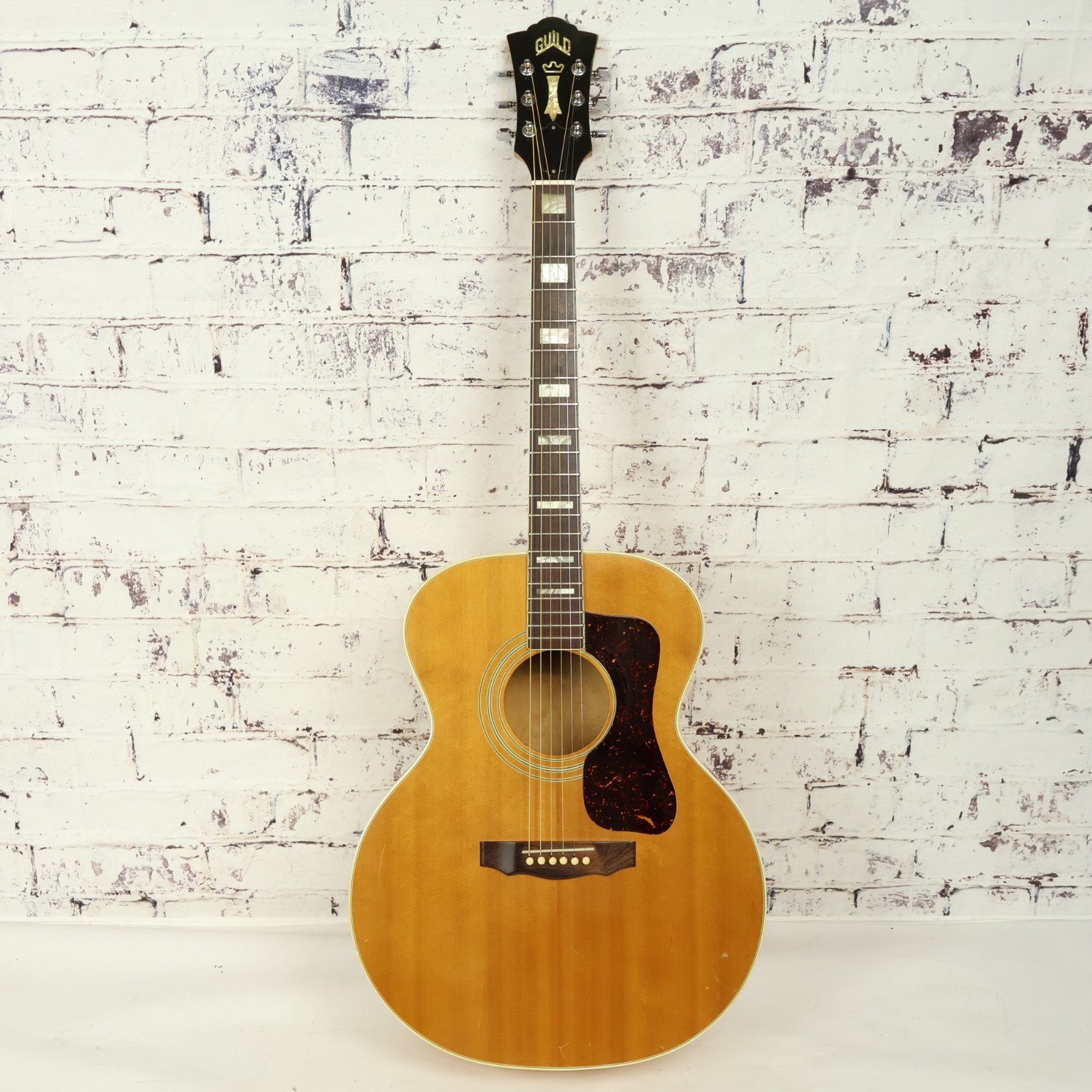 Vintage 1979 Guild F-40 Blonde Small Jumbo Acoustic Guitar With Hard Shell Case