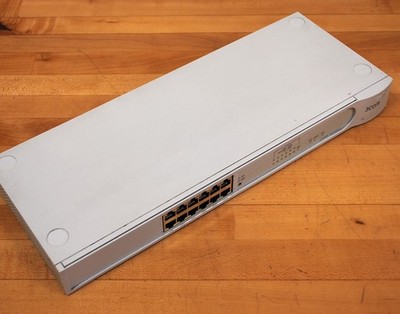 3Com 3C16440A, Super Stack 3 Baseline Hub. 12-Port, P/N:1644-010-050-1.00 - USED