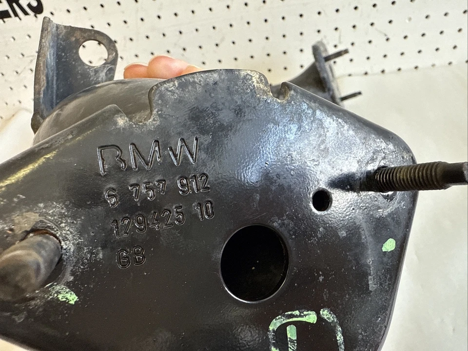 Mini Cooper S 2005 barra de refuerzo soporte parachoques delantero conjunto OEM Foto 2 de 4