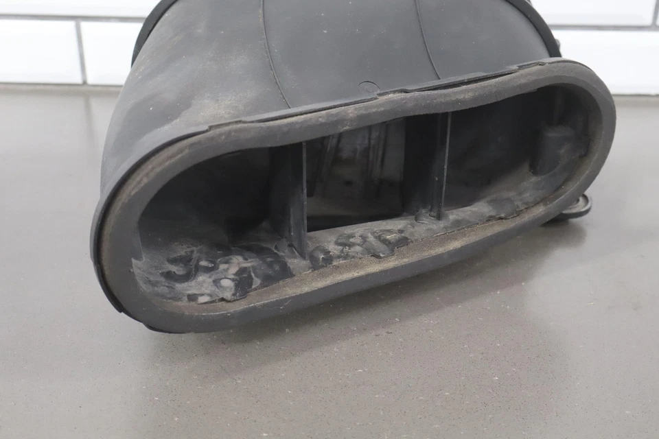 Base y tapa del filtro de aire Hummer H2 2003-2008 OEM (sin MAF) Foto 4 de 4