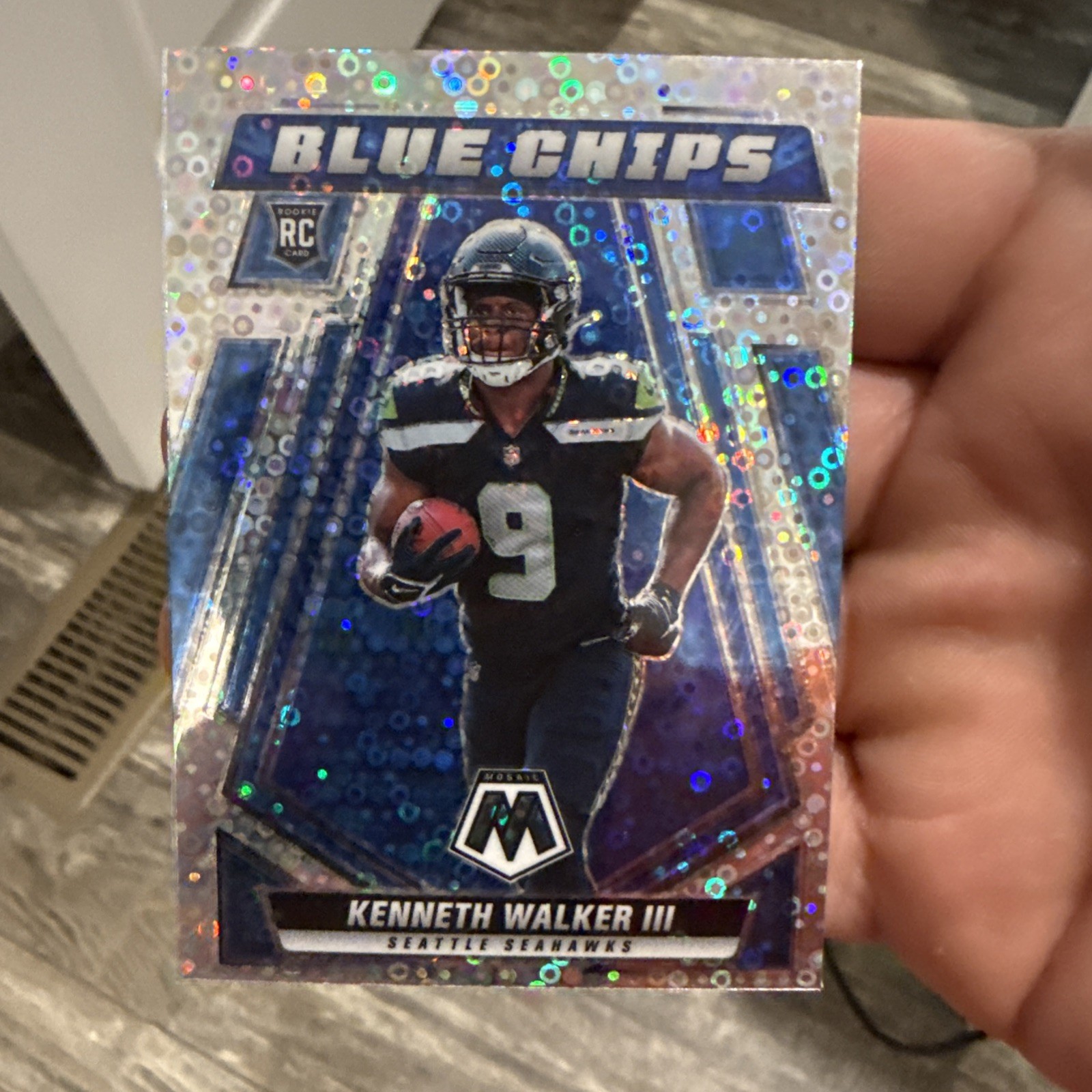 2022 Panini Mosaic - Kenneth Walker III Blue Chips Silver Disco (RC) Seahawks