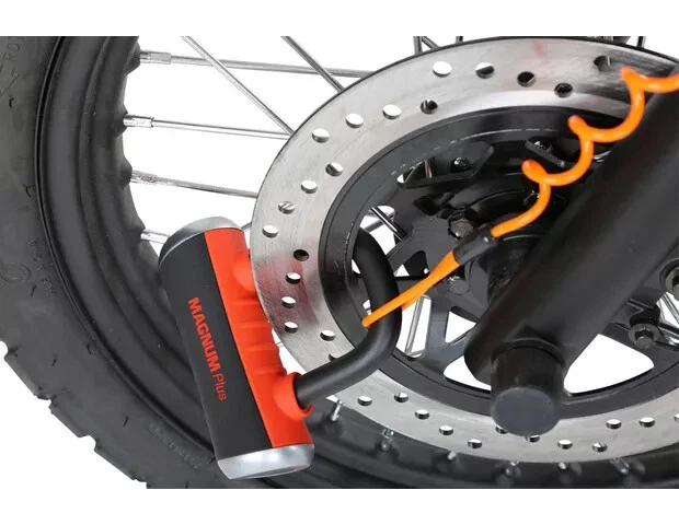 Magnum Plus Cyclops Disc Padlock Mini Shackle Lock Motorcycle Bicycle Gold Sold  - Image 3 of 4