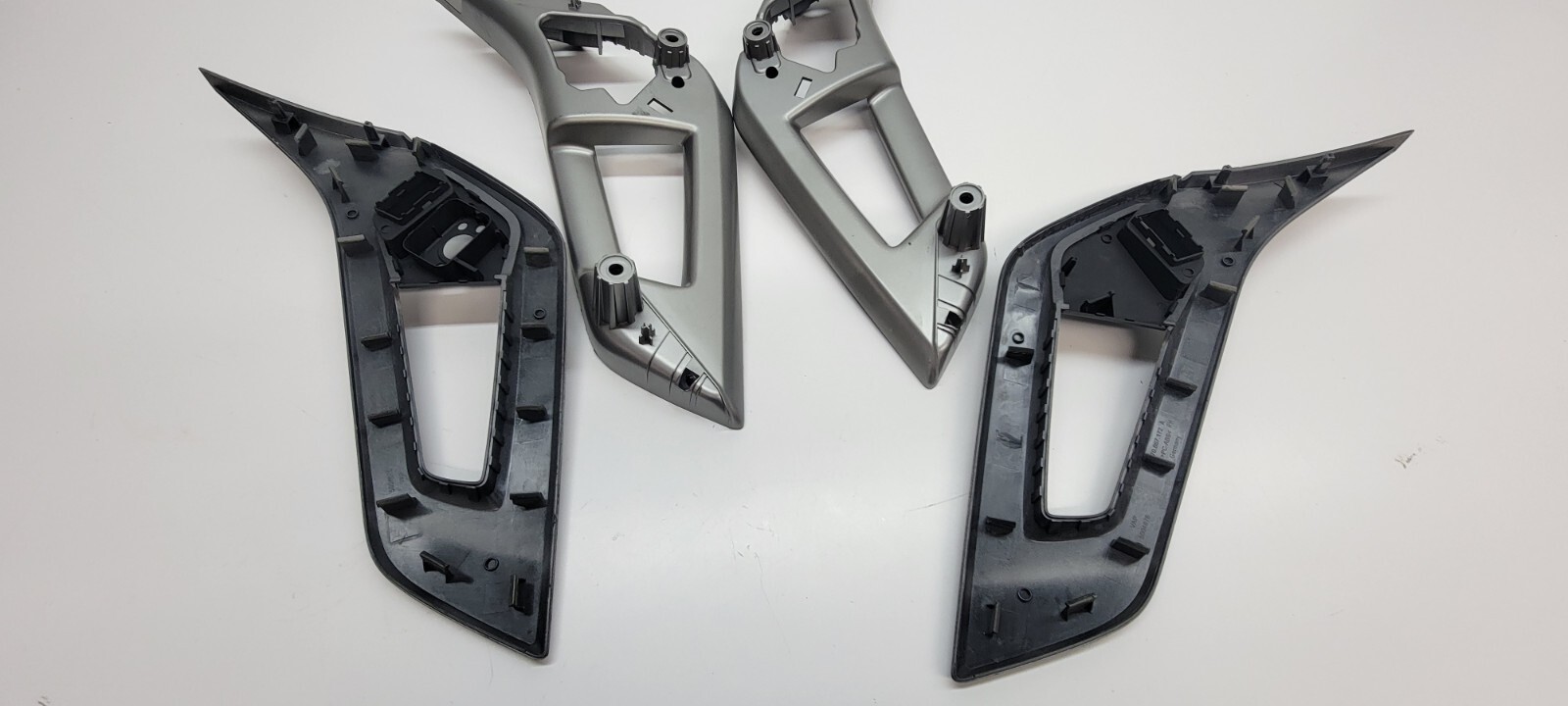 LAMBORGHINI AVENTADOR INTERIOR DOOR HANDLES LEFT AND RIGHT SET OEM