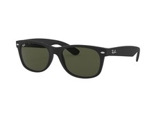 Ray-Ban New Wayfarer Black Rubber/G-15 Green 52 mm Sunglasses RB2132 622 52-18