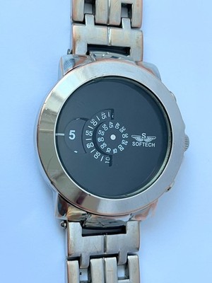 Vintage watch softech london QG1003-SE234, quartz. disc hands