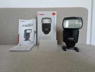 Canon Speedlite 430EX II Blitzgerät / Aufsteckblitz/ für Canon EOS